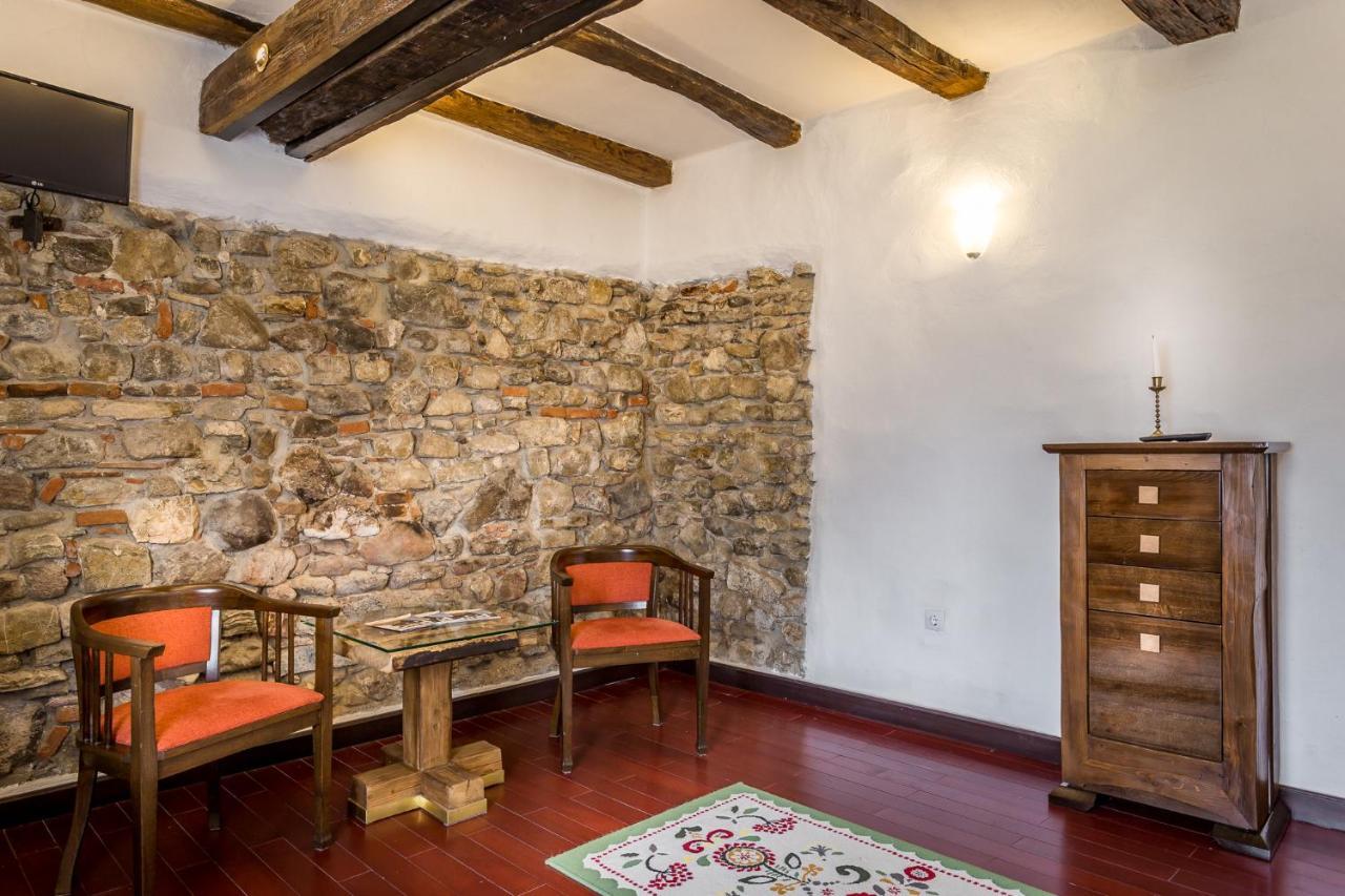 Castle Hotel Daniel Baraolt Extérieur photo