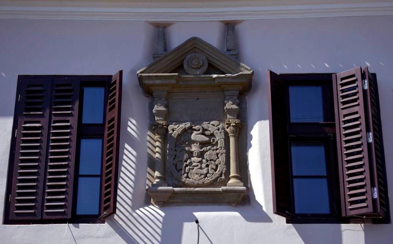 Castle Hotel Daniel Baraolt Extérieur photo